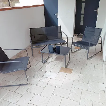 Cosy Dans Maison Calme Et Parking Gratuit Avec Borne * Illkirch-Graffenstaden