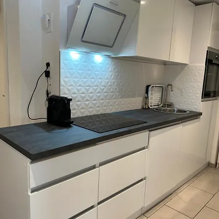 Cosy Dans Maison Calme Et Parking Gratuit Avec Borne إلكيرك كرافونستاد